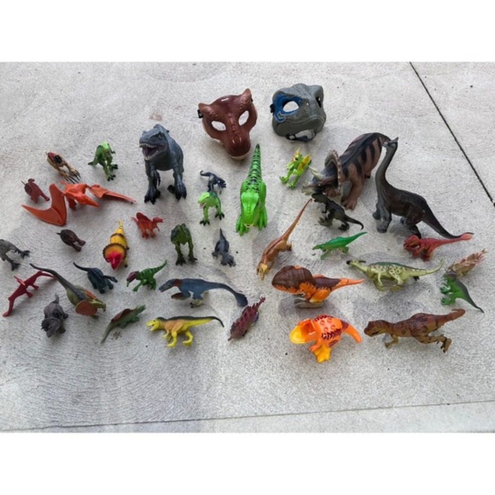 Huge Dinosaur Toy Lot‎ Figures Masks Jurassic Park World Collection Kids Play